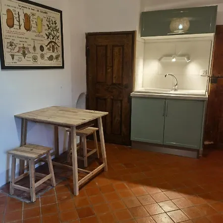 Lejlighed Maison Avec Vue Sur La Vallee D'asse Saint-Julien-d'Asse